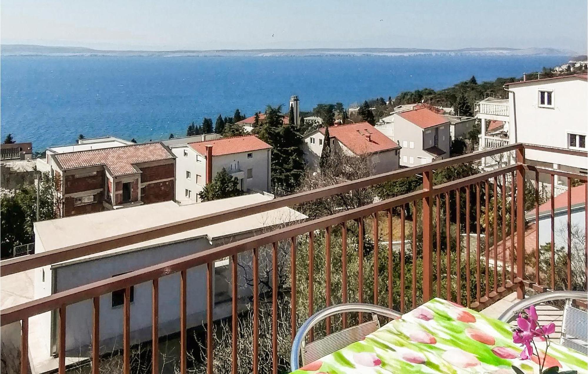 2 Bedroom In Appartement Crikvenica
